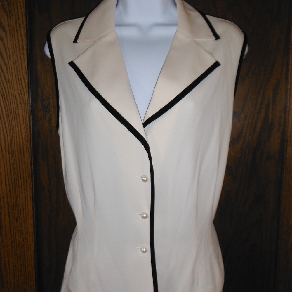 Doncaster Collection Sleeveless Blouse